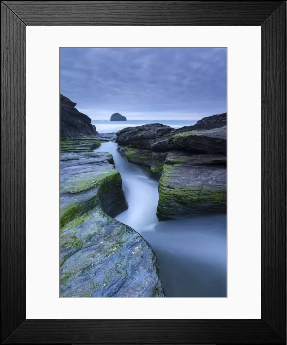 Framed Print : Rushing stream through eroded slate ledges, Trebarwith Strand, Cornwall, England Framed Print : Rushing stream through eroded slate ledges, Trebarwith Strand, Cornwall, England