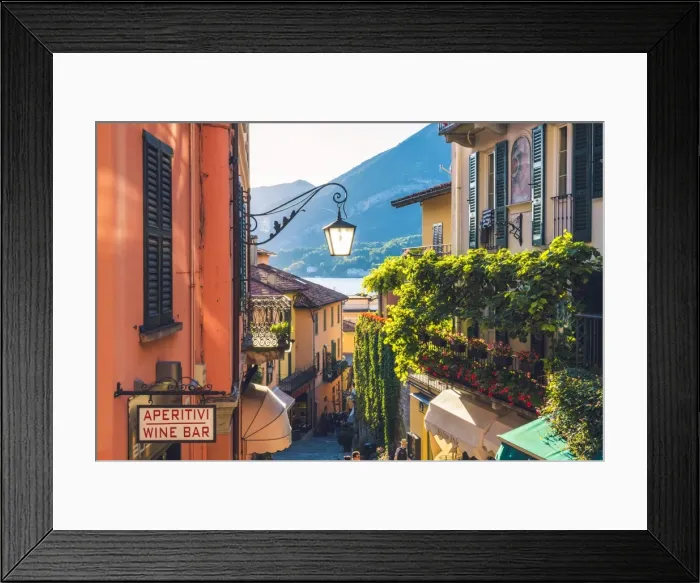 Framed Print : Bellagio, lake Como, Como district, Lombardy, Italy Framed Print : Bellagio, lake Como, Como district, Lombardy, Italy