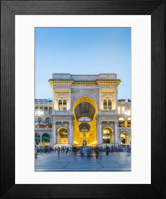 Framed Print : Milan, Lombardy, Italy. The entrance to the Galleria Vittorio Emanuele II illuminated
