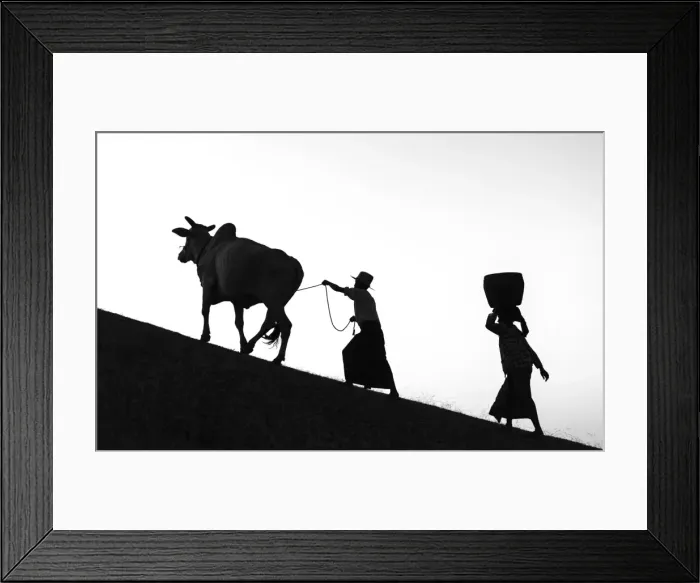 Framed Print : Burmese family, Bagan, Mandalay region, Myanmar