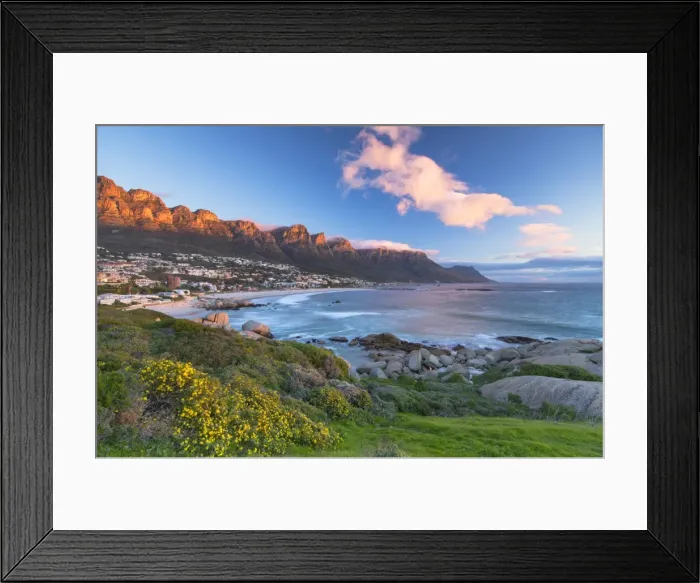 Framed Print : Camps Bay, Cape Town, Western Cape, South Africa Framed Print : Camps Bay, Cape Town, Western Cape, South Africa