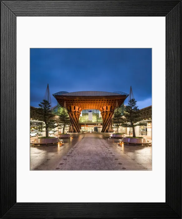 Framed Print : The Tsuzumi Gate at JR Kanazawa Station, Ishikawa Prefecture, Japan Framed Print : The Tsuzumi Gate at JR Kanazawa Station, Ishikawa Prefecture, Japan