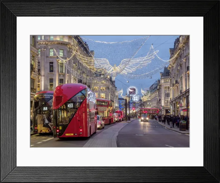 Framed Print : Regent Street with Christmas Illuminations at twilight, London, England, United Kingdom Framed Print : Regent Street with Christmas Illuminations at twilight, London, England, United Kingdom