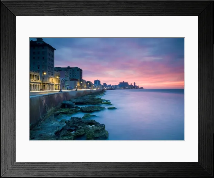Framed Print : The Malecon, Havana, Cuba Framed Print : The Malecon, Havana, Cuba