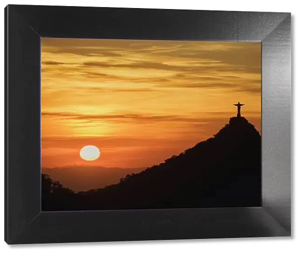 Christ the Redeemer and Corcovado Mountain at sunrise, Rio de Janeiro, Brazil