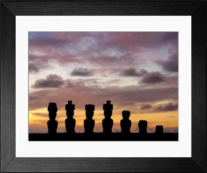 Framed Print : Moais in Ahu Nau Nau by the Anakena Beach at sunset, Rapa Nui National Park, Easter Island Framed Print : Moais in Ahu Nau Nau by the Anakena Beach at sunset, Rapa Nui National Park, Easter Island