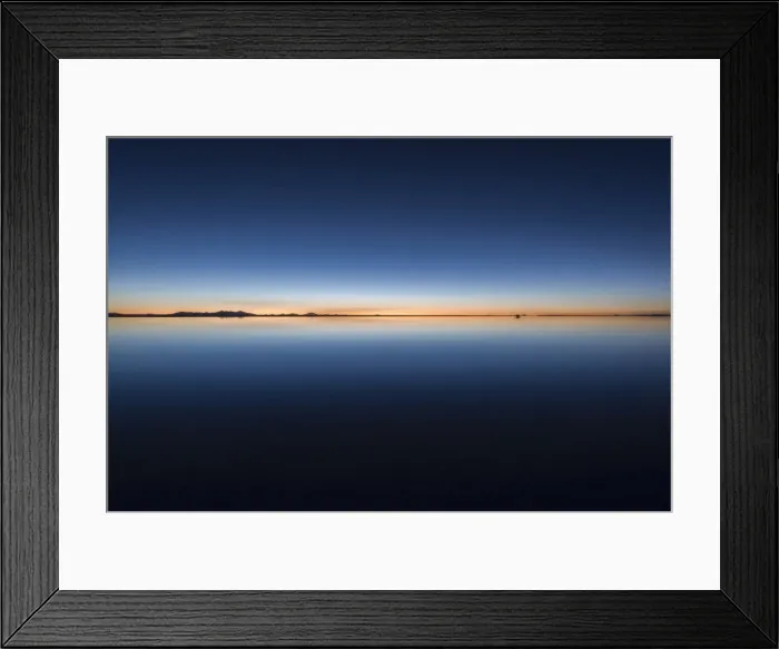 Framed Print : Twilight over the Salar de Uyuni, Southern Altiplano, Bolivia Framed Print : Twilight over the Salar de Uyuni, Southern Altiplano, Bolivia