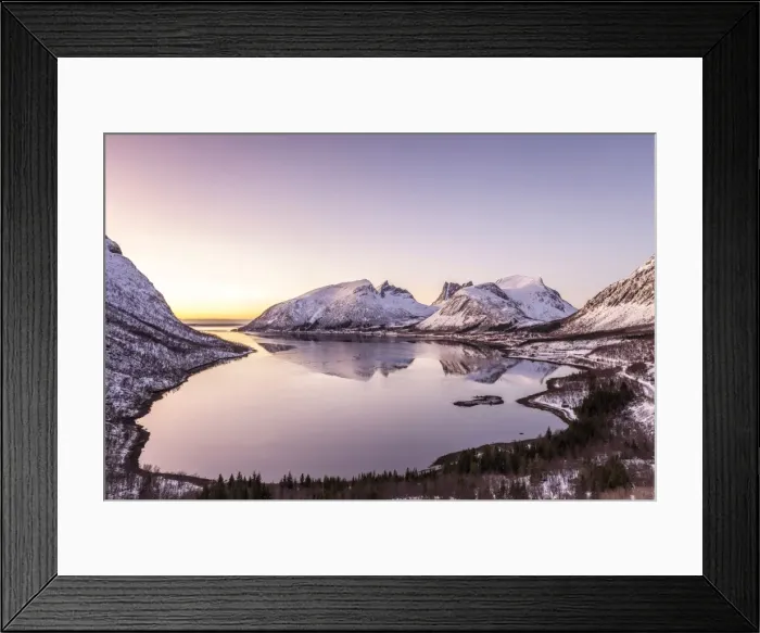 Framed Print : Sunset at Bergsbotn, Berg, Senja, Norway, Europe Framed Print : Sunset at Bergsbotn, Berg, Senja, Norway, Europe