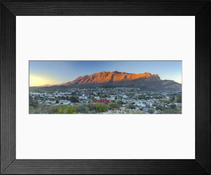 Framed Print : View of Montagu at sunrise, Western Cape, South Africa Framed Print : View of Montagu at sunrise, Western Cape, South Africa