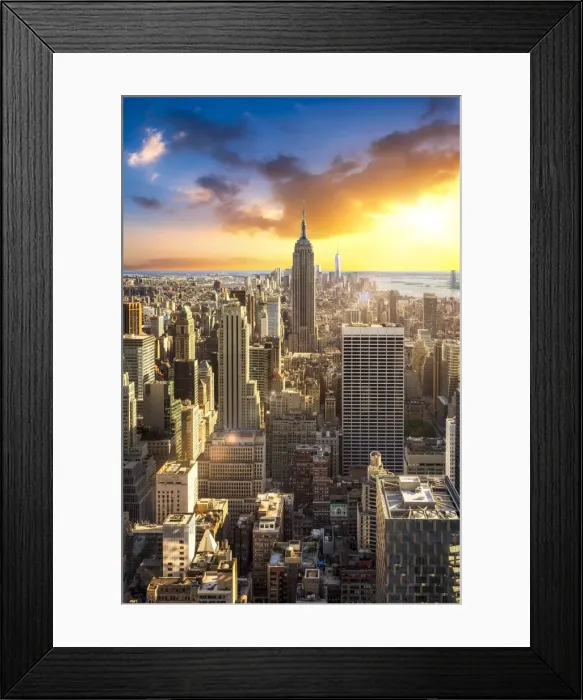 Framed Print : Sunset over Manhattan with view towards the Empire State Building, New York City, USA Framed Print : Sunset over Manhattan with view towards the Empire State Building, New York City, USA