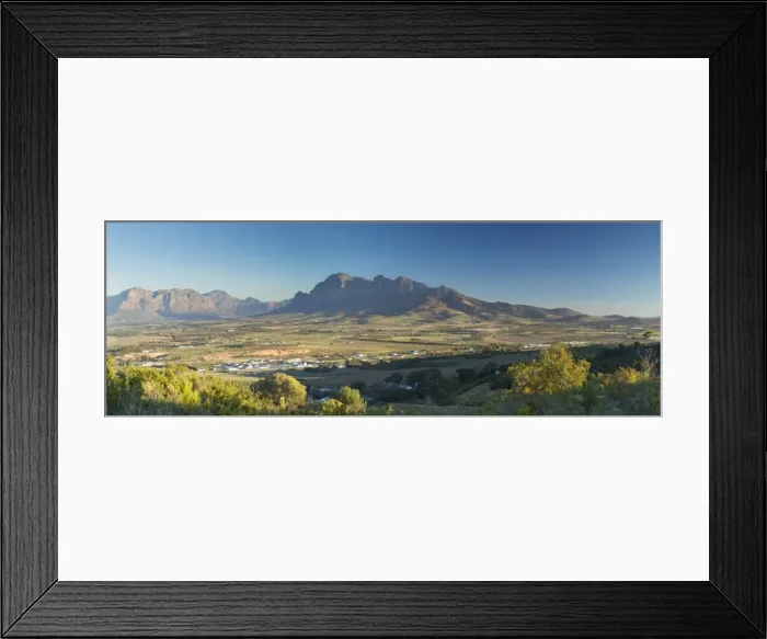 Framed Print : Simonsberg Mountain and Paarl Valley, Paarl, Western Cape, South Africa Framed Print : Simonsberg Mountain and Paarl Valley, Paarl, Western Cape, South Africa