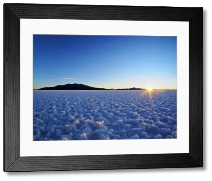Framed Print : Bolivia, Potosi Department, Daniel Campos Province, Sunset over the Salar de Uyuni Framed Print : Bolivia, Potosi Department, Daniel Campos Province, Sunset over the Salar de Uyuni