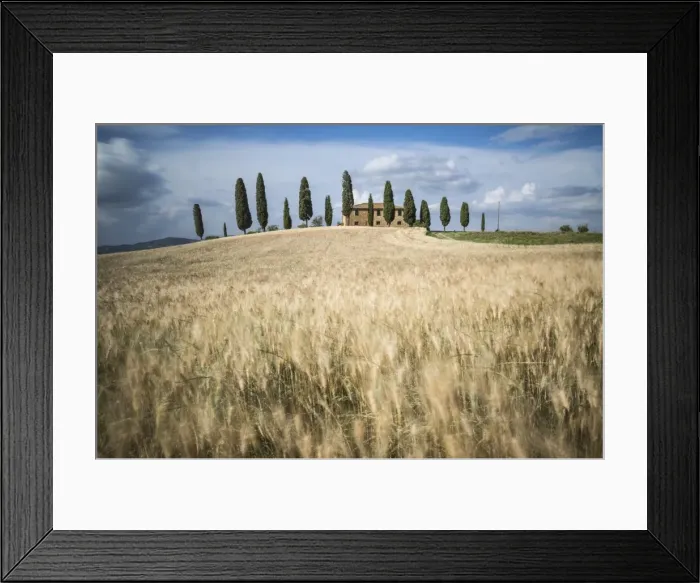 Framed Print : Pienza, Val d Orcia, Tuscany, Italy Framed Print : Pienza, Val d Orcia, Tuscany, Italy