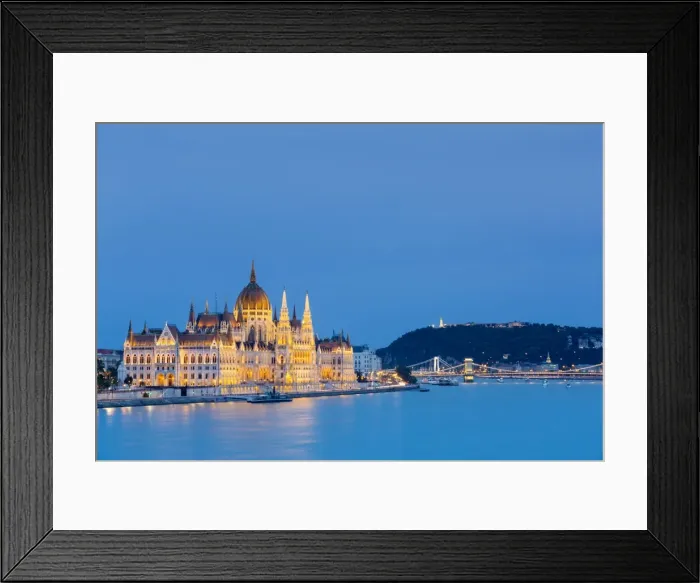 Framed Print : Hungary, Central Hungary, Budapest. Chain Bridge and the Hungarian Parliament Building Framed Print : Hungary, Central Hungary, Budapest. Chain Bridge and the Hungarian Parliament Building