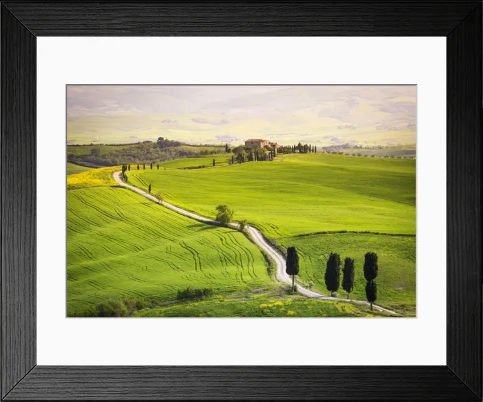 Framed Print : Pienza, Val d Orcia, Tuscany Framed Print : Pienza, Val d Orcia, Tuscany