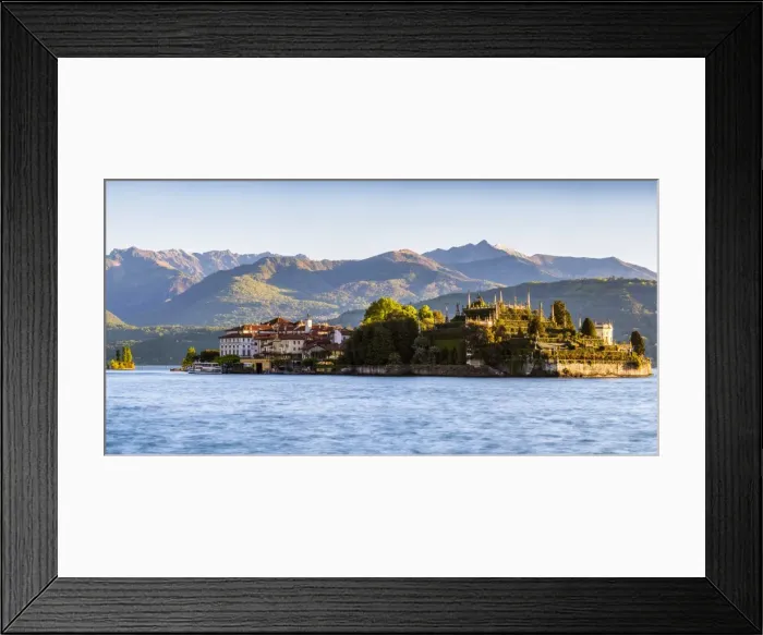 Framed Print : Borromean Islands, Stresa, Lake Maggiore, Verbano-Cusio-Ossola, Piedmont, Italy Framed Print : Borromean Islands, Stresa, Lake Maggiore, Verbano-Cusio-Ossola, Piedmont, Italy