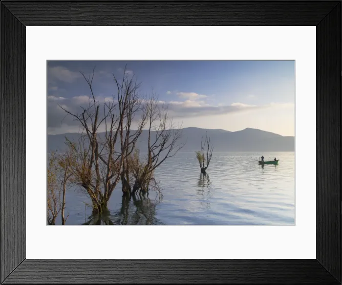 Framed Print : Erhai Lake at sunrise, Dali, Yunnan, China Framed Print : Erhai Lake at sunrise, Dali, Yunnan, China