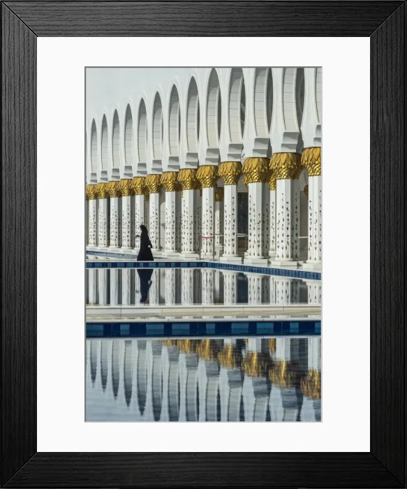Framed Print : Traditionally Middle Eastern dressed woman walking in the Sheikh Zayed Mosque, Abu Dhabi Framed Print : Traditionally Middle Eastern dressed woman walking in the Sheikh Zayed Mosque, Abu Dhabi