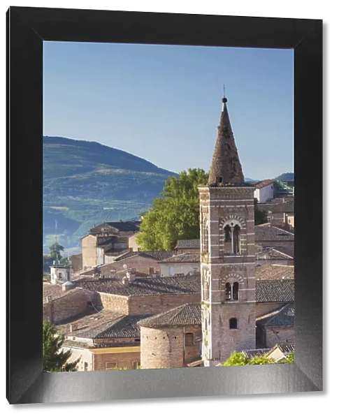 View of Urbino (UNESCO World Heritage Site), Le Marche, Italy