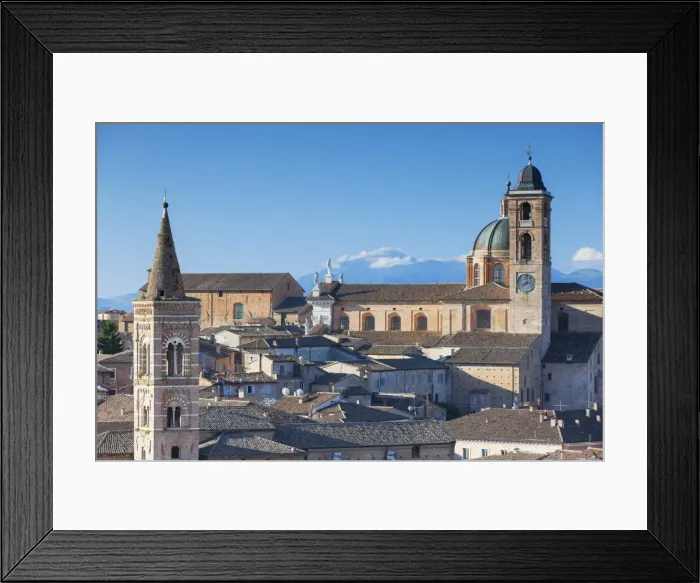 Framed Print : View of Urbino (UNESCO World Heritage Site), Le Marche, Italy Framed Print : View of Urbino (UNESCO World Heritage Site), Le Marche, Italy