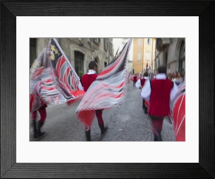 Framed Print : Flag bearers in medieval festival of La Quintana, Ascoli Piceno, Le Marche, Italy Framed Print : Flag bearers in medieval festival of La Quintana, Ascoli Piceno, Le Marche, Italy