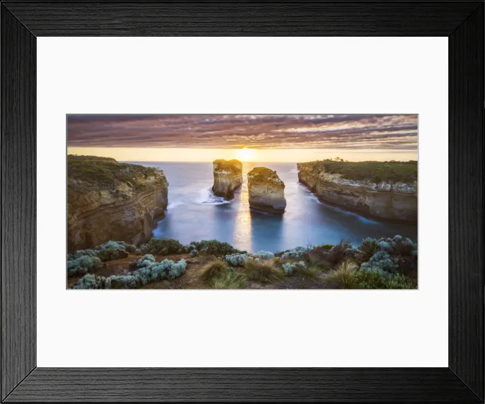 Framed Print : Loch Ard Gorge, Port Campbell National Park, Victoria, Australia