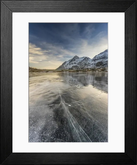 Framed Print : Bernina Pass, Switzerland. The iced white lake at Bernina Pass Framed Print : Bernina Pass, Switzerland. The iced white lake at Bernina Pass