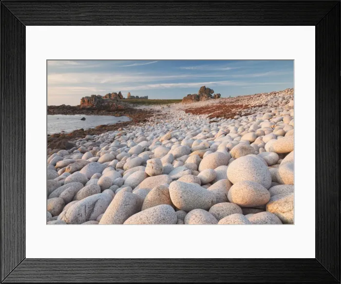Framed Print : Ouessant island, Brittany, France. A beach near Pointe de Pern, the most westerly Framed Print : Ouessant island, Brittany, France. A beach near Pointe de Pern, the most westerly