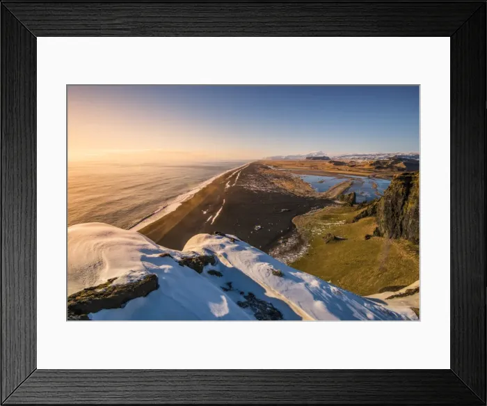 Framed Print : Dyrholaey headland, Vik i Myrdal, Southern Iceland, Iceland. Reynisfjara beach at dusk Framed Print : Dyrholaey headland, Vik i Myrdal, Southern Iceland, Iceland. Reynisfjara beach at dusk