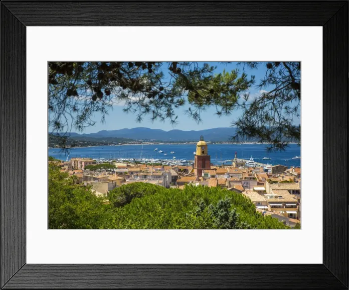Framed Print : St. Tropez, Var, Provence-Alpes-Cote D Azur, French Riviera, France Framed Print : St. Tropez, Var, Provence-Alpes-Cote D Azur, French Riviera, France