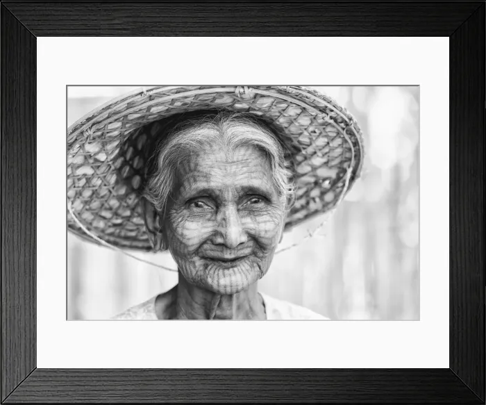 Framed Print : Woman with tatooed face, Mrauk U, Myanmar, Burma Framed Print : Woman with tatooed face, Mrauk U, Myanmar, Burma