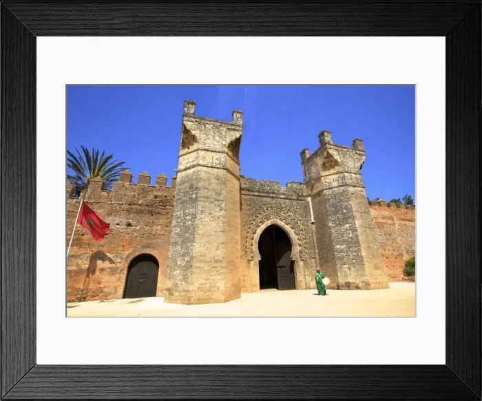 Framed Print : Musician Outside Bab Zaer, The Main Gate, Chellah, Rabat, Morocco, North Africa Framed Print : Musician Outside Bab Zaer, The Main Gate, Chellah, Rabat, Morocco, North Africa