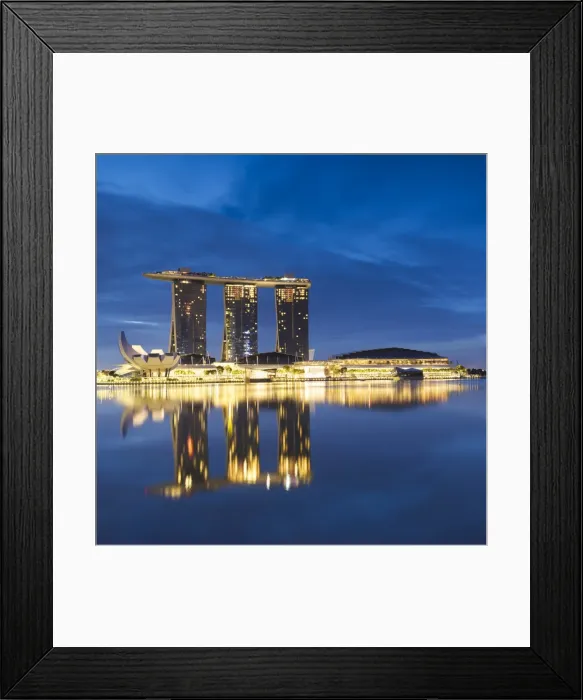Framed Print : Marina Bay Sands Hotel and skyline, Marina Bay, Singapore Framed Print : Marina Bay Sands Hotel and skyline, Marina Bay, Singapore