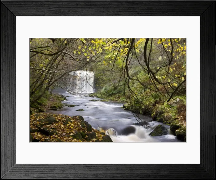 Framed Print : Sgwd yr Eira waterfall on the Afon Mellte river near Ystradfellte, Brecon Beacons National Park Framed Print : Sgwd yr Eira waterfall on the Afon Mellte river near Ystradfellte, Brecon Beacons National Park