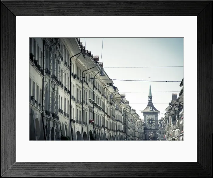 Framed Print : Kramgasse, Bern (Berne), Berner Oberland, Switzerland Framed Print : Kramgasse, Bern (Berne), Berner Oberland, Switzerland