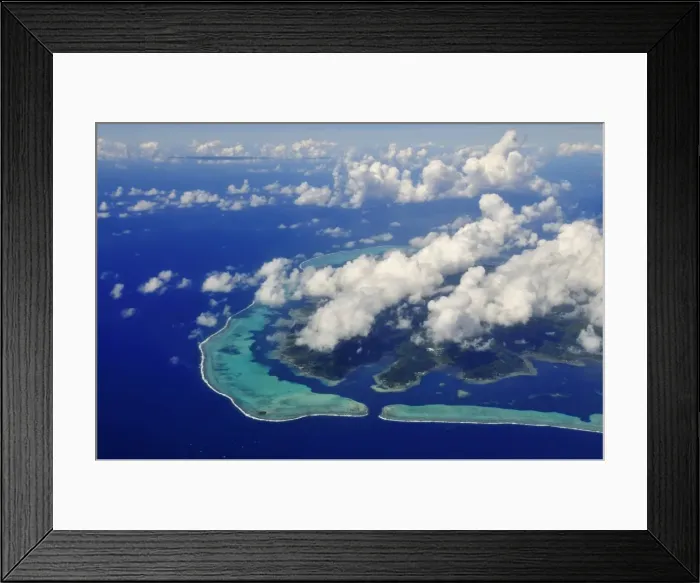 Framed Print : Bora Bora, French Polynesia, South Seas Framed Print : Bora Bora, French Polynesia, South Seas