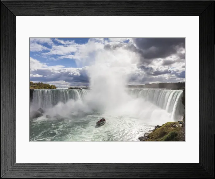 Framed Print : Canada, Ontario, Niagara Falls, Horseshoe Falls Framed Print : Canada, Ontario, Niagara Falls, Horseshoe Falls
