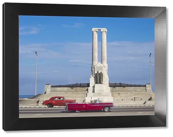 Cuba, Havana, Malecon, Monumento al Maine - The Monument to the Victims of the USS Maine