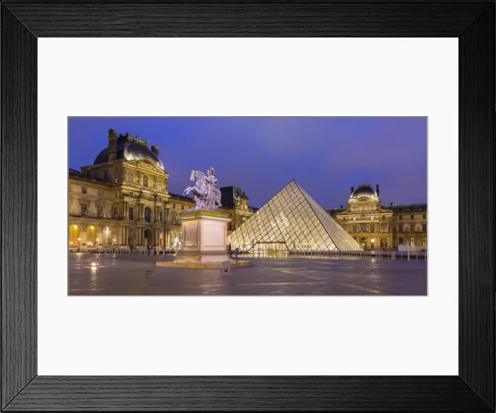Framed Print : Pyramide du Louvre, Le Louvre, Paris, France Framed Print : Pyramide du Louvre, Le Louvre, Paris, France