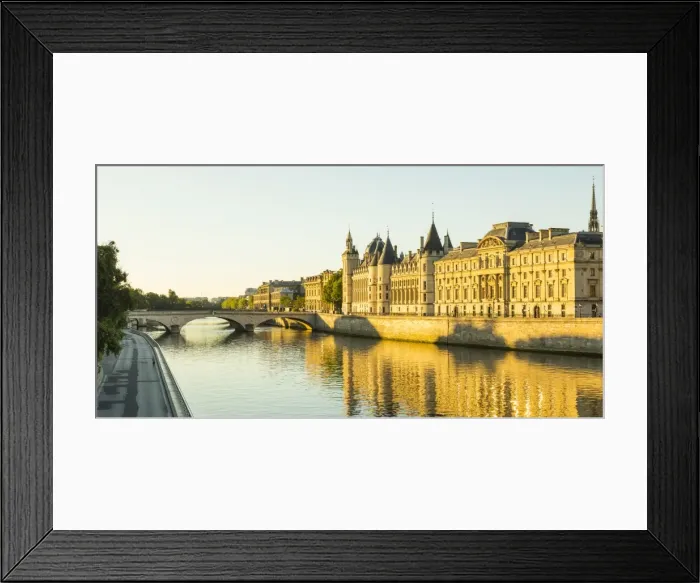 Framed Print : Conciergerie, Paris, France Framed Print : Conciergerie, Paris, France