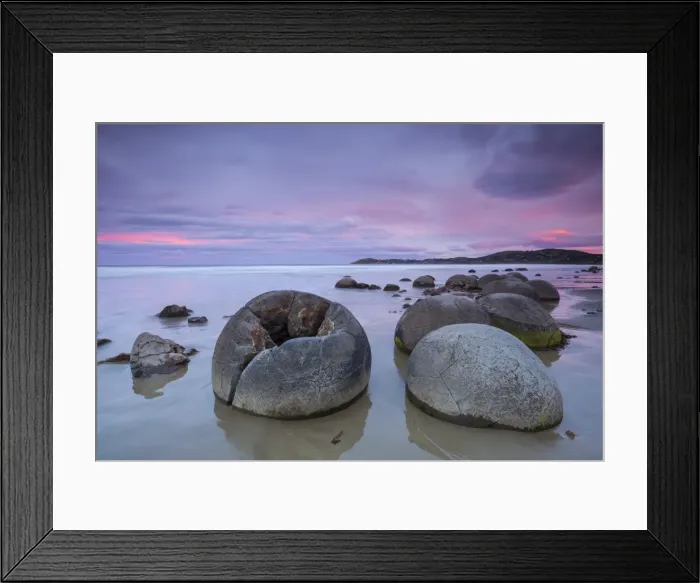 Framed Print : Moeraki Boulders, South Island, New Zealand Framed Print : Moeraki Boulders, South Island, New Zealand