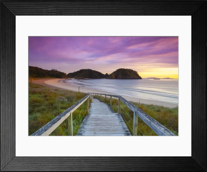 Framed Print : Matapouri Beach at sunrise, Tutukaka Coast, Northland, North Island, New Zealand