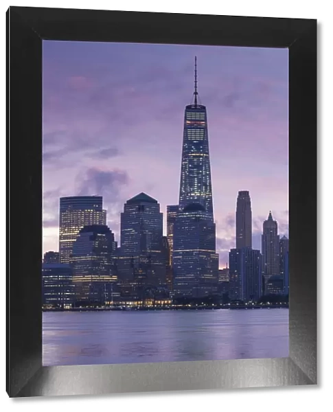 USA, New York, New York City, Lower Manhattan, skyline with Freedom Tower from New Jersey