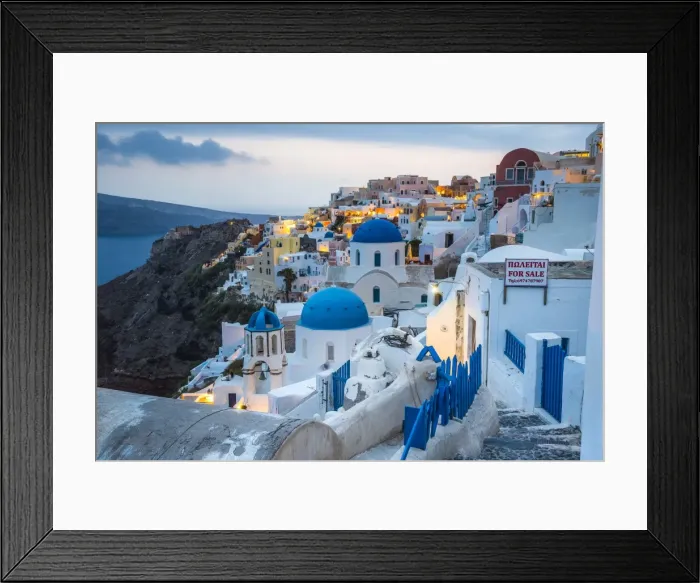 Framed Print : Oia, Santorini (Thira), Cyclades Islands, Greece