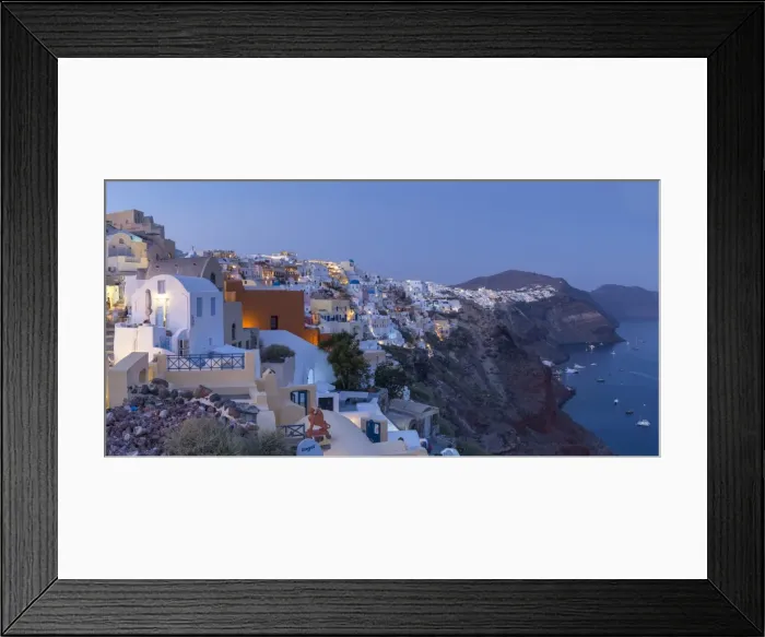 Framed Print : Oia, Santorini (Thira), Cyclades Islands, Greece Framed Print : Oia, Santorini (Thira), Cyclades Islands, Greece