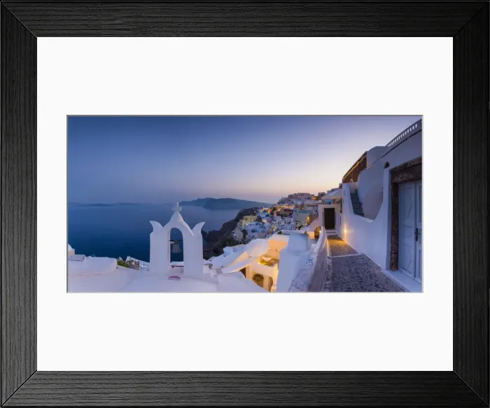 Framed Print : Oia, Santorini (Thira), Cyclades Islands, Greece