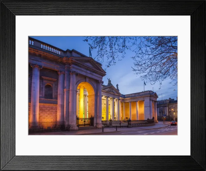 Framed Print : Ireland, Dublin, Bank of Ireland, exterior, dawn Framed Print : Ireland, Dublin, Bank of Ireland, exterior, dawn
