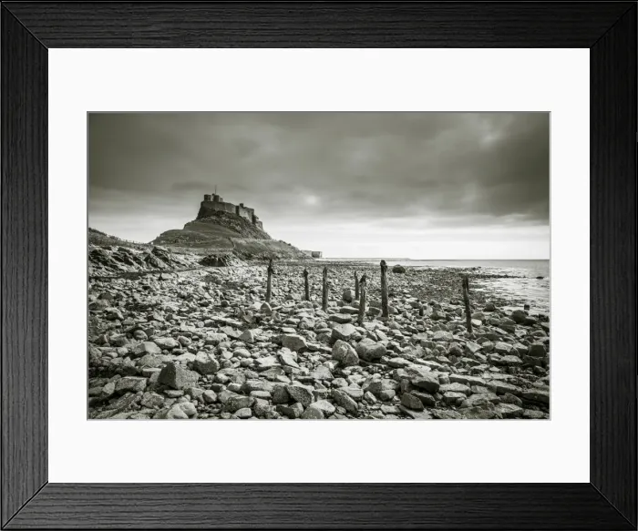 Framed Print : Lindisfarne, Holy Island, Northumberland, England, UK Framed Print : Lindisfarne, Holy Island, Northumberland, England, UK