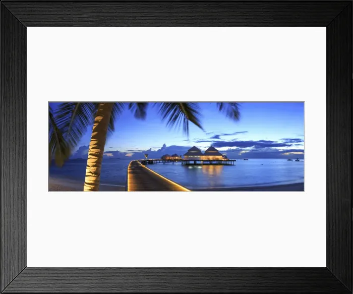 Framed Print : Maldives, South Ari Atoll, Thudufushi Island, Diamonds Thudufushi Resort Framed Print : Maldives, South Ari Atoll, Thudufushi Island, Diamonds Thudufushi Resort