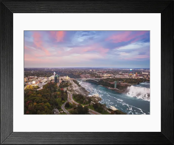 Framed Print : Canada and USA, Ontario and New York State, Niagara, Niagara Falls, View over Victoria Framed Print : Canada and USA, Ontario and New York State, Niagara, Niagara Falls, View over Victoria